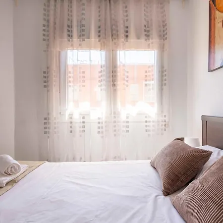 5 Min To The Sea And 15 Min To Barcelona Center Apartmán