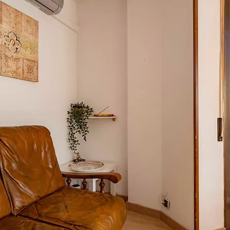 5 Min To The Sea And 15 Min To Barcelona Center Apartmán